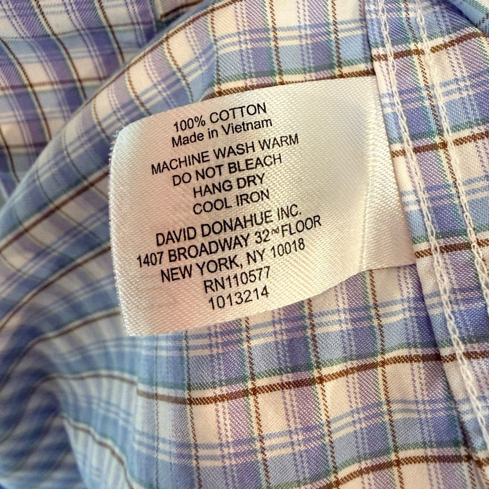 David Donahue Fusion Performance,  L/XL/17, Checkered Button Down Shirt - Picture 10 of 12